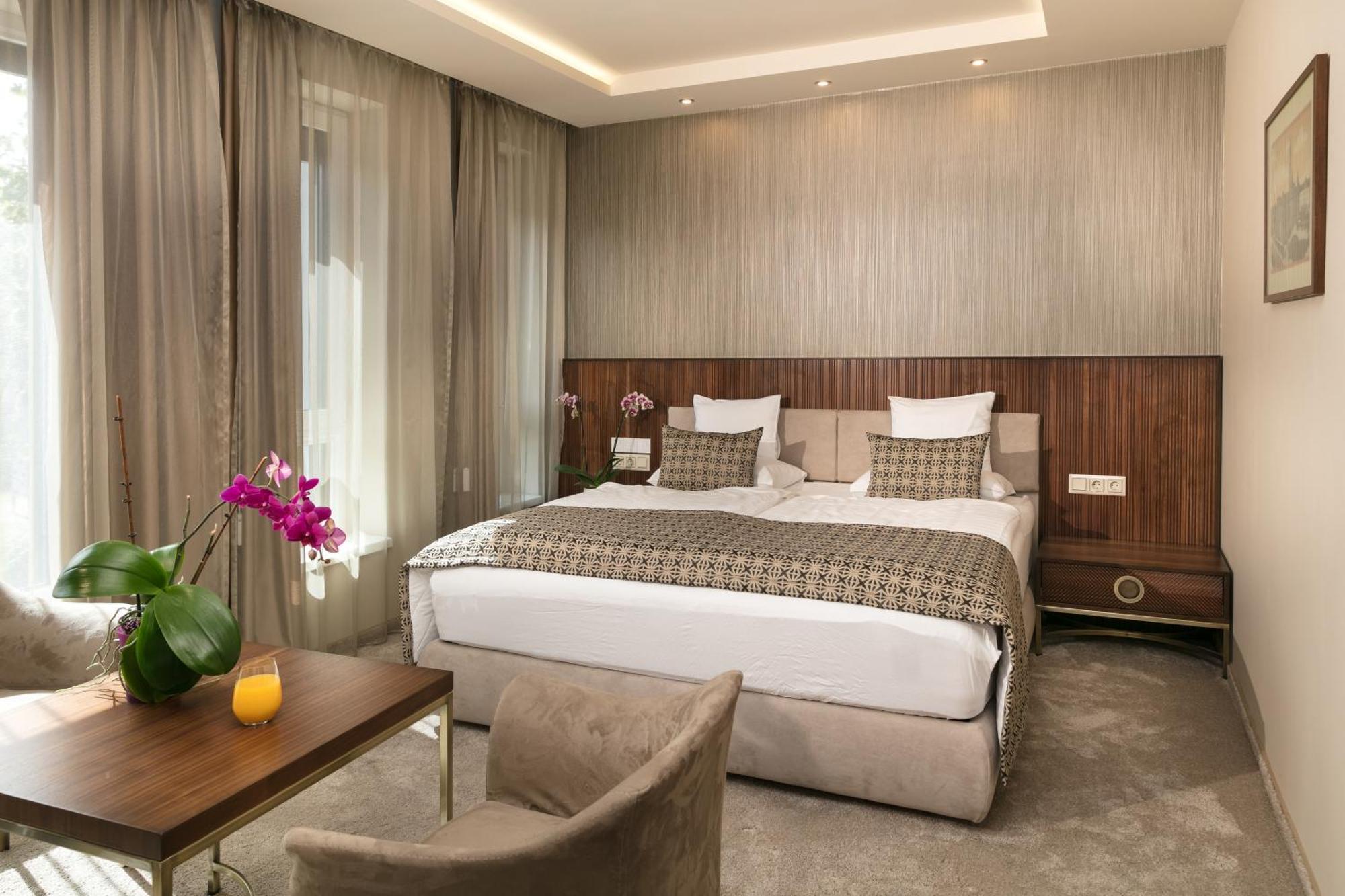 Hotel Kalvaria Superior Yanıkkale Dış mekan fotoğraf
